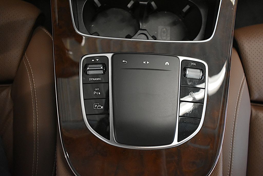 Mercedes-Benz E 300 e T 9G-TRONIC Exclusive – Bild 19