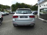 Mercedes-Benz 300 GLC 4MATIC Autom. AMG Line - Mercedes-Benz 300: Schiebedach