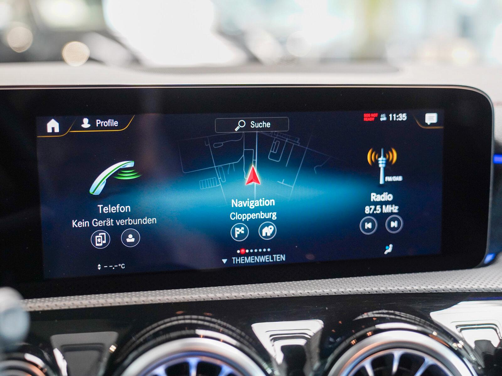 Mercedes-Benz CLA 180 SB AMG Line CarPlay Ambientebeleuchtung, миниатюра 18