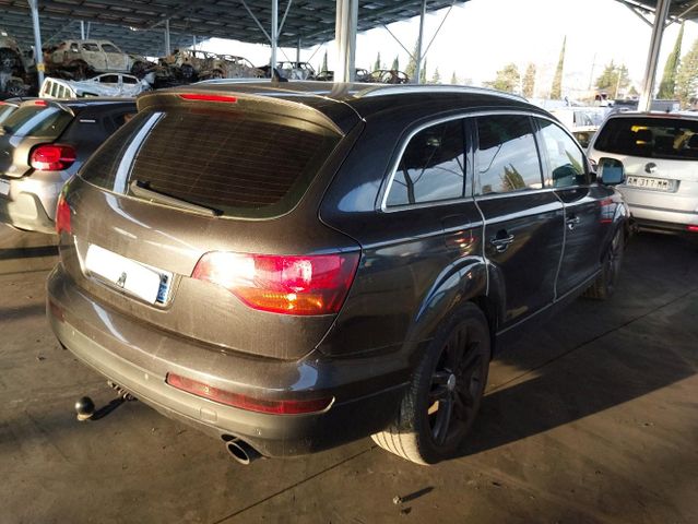 Audi Q7 3.0 TDI QUATTRO 233 7PL