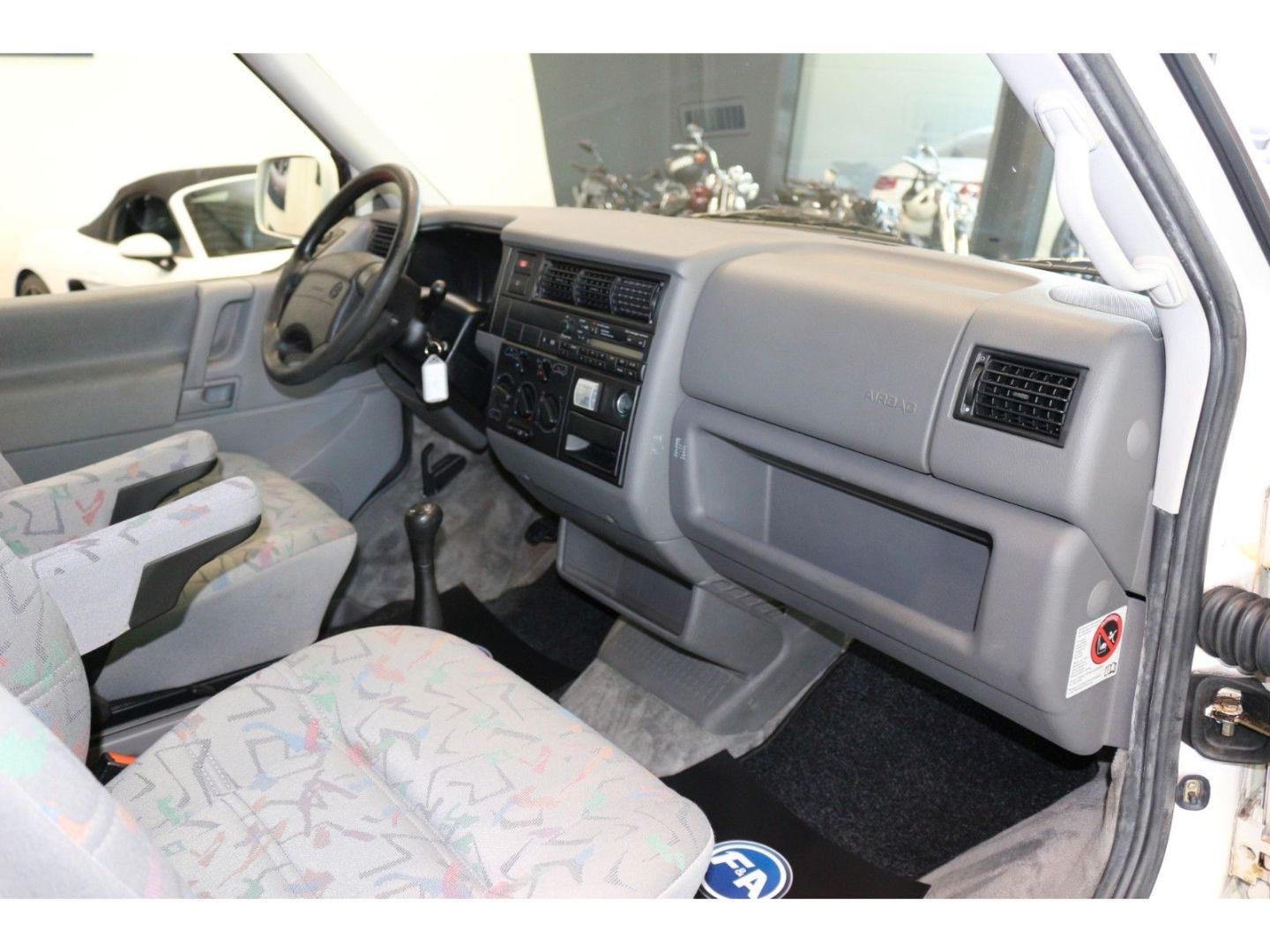 Fahrzeugabbildung Volkswagen Multivan 2.5 Allstar Klima*Unikat