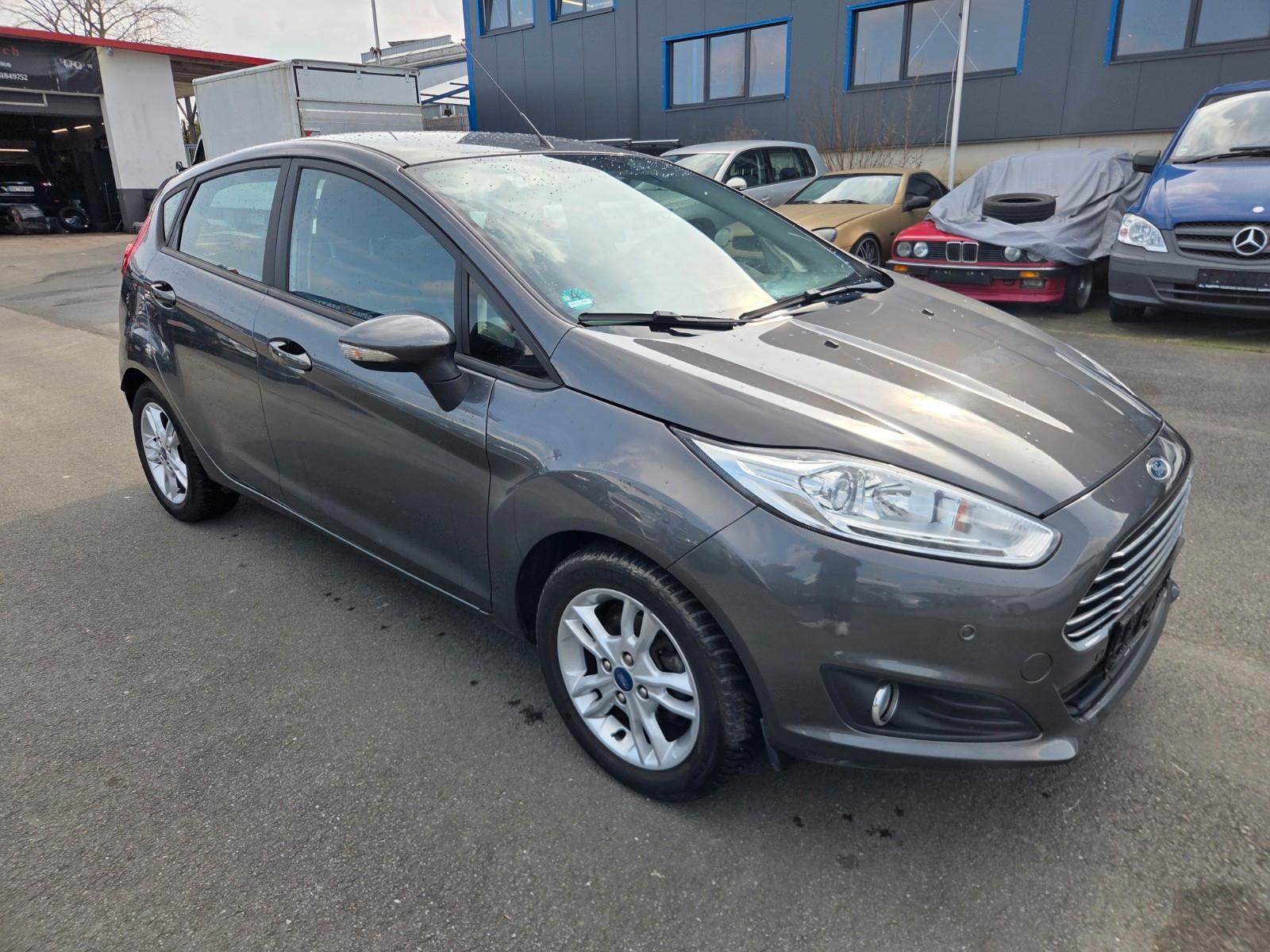 Ford Fiesta Trend/SHZ/Zahnriemen neu vor Übergabe!