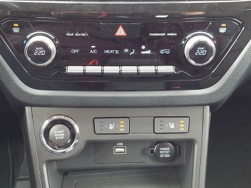 Ssangyong Korando e-Motion Titanium Plus Navi°ACC°RFK°SHZ°