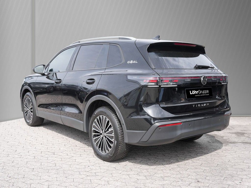Volkswagen Tiguan 2.0 TDI DSG Goal AHK Navi RFK foto 5