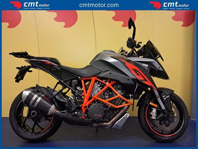 KTM 1290 Super Duke GT - 2017