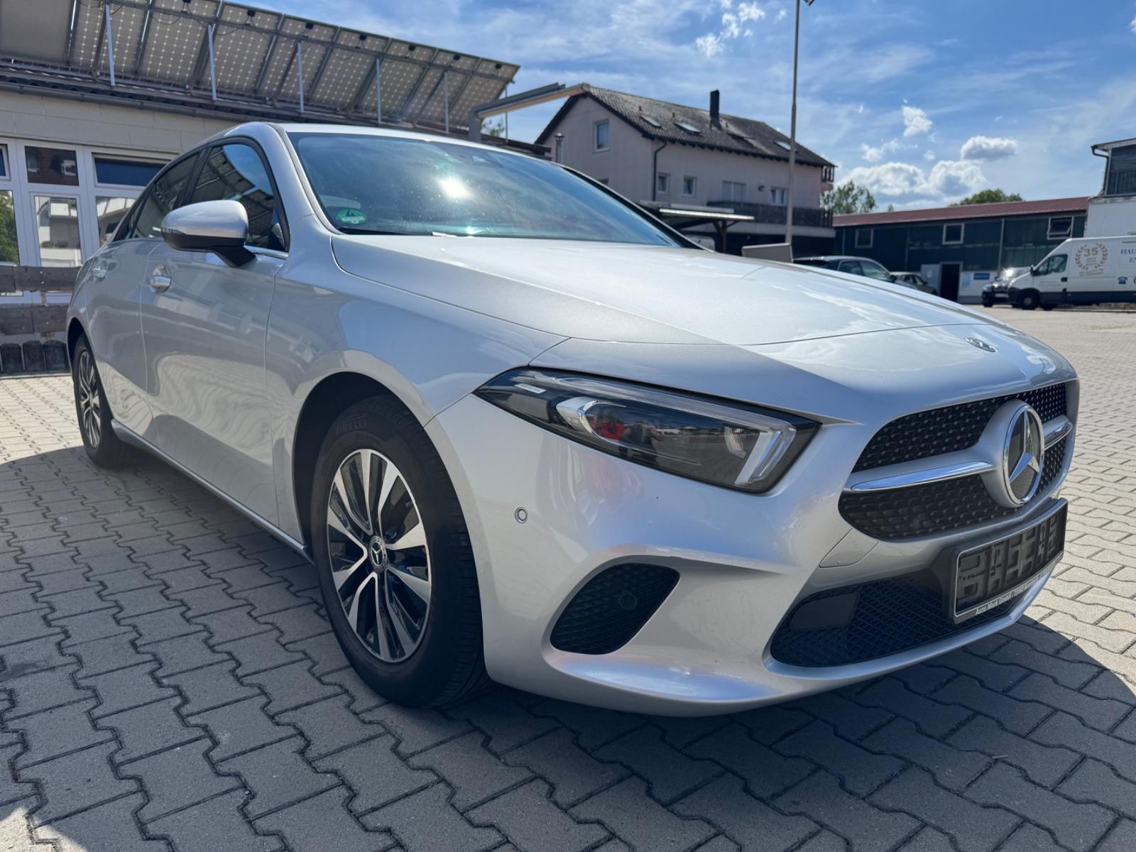 Mercedes-Benz A-Class Style Kamera Scheckheftgeplegtf 2.Hand, миниатюра 4