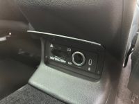 Skoda Karoq 1.5 TSI DSG Sportline NAV AHK MATRIX 5JGAR bei Autohaus Landmann & Maier OHG