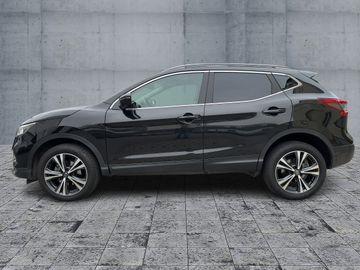 Nissan Qashqai 1.3 DIG-T N-CONNECTA 140PS LED NAVI