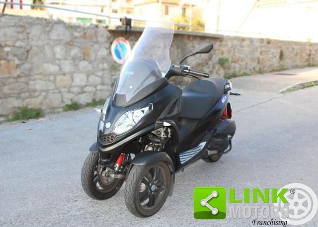 Piaggio PIAGGIO MP3 300 HPE ABS UNICO PROPRIETARIO!