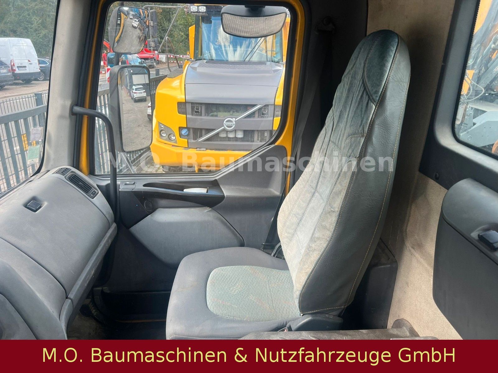 Fahrzeugabbildung Renault Kerax 370.26 / 6x4 /Alu Kipper /