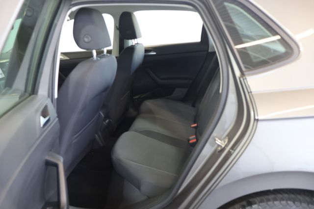 Volkswagen Polo VI 1.0 TSI Comfortline FRONT+NAVI+PDC