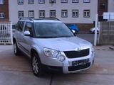 Skoda Yeti 1.8 TSI DSG 4x4 1. Hand scheckheft - Skoda Yeti in Dresden