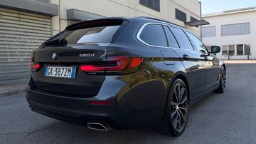 BMW 520 - 12