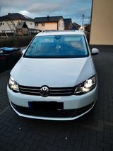 Volkswagen Sharan 2.0 TDI SCR 135kW DSG BMT Highline Hi... - VW Sharan Gebrauchtwagen in Hannover