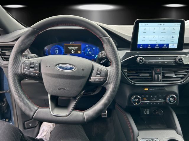 Fahrzeugabbildung Ford Kuga Sportpaket HUD Navi B & O LED Kurvenlicht A