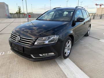 Volkswagen Passat Variant - 1