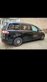 Ford Galaxy - Ford Galaxy in Frankfurt (Main)