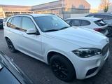 BMW X5 xDrive50i M Sport AHK  M20" HARMAN Leder - BMW X5 Gebrauchtwagen