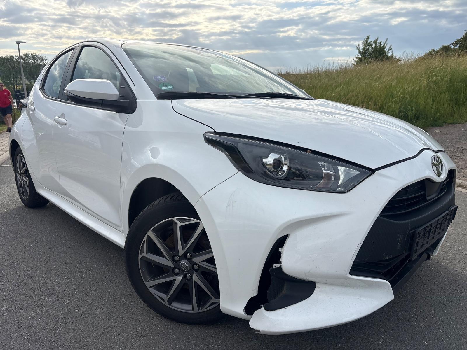 Toyota Yaris 1.5 Hybrid CVT*Business*FACELIFT*Kühler OK