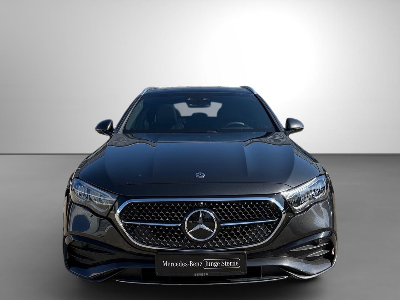 Mercedes-Benz E 300 de 4M T AMG Leder Pano AHK Airmatic 360