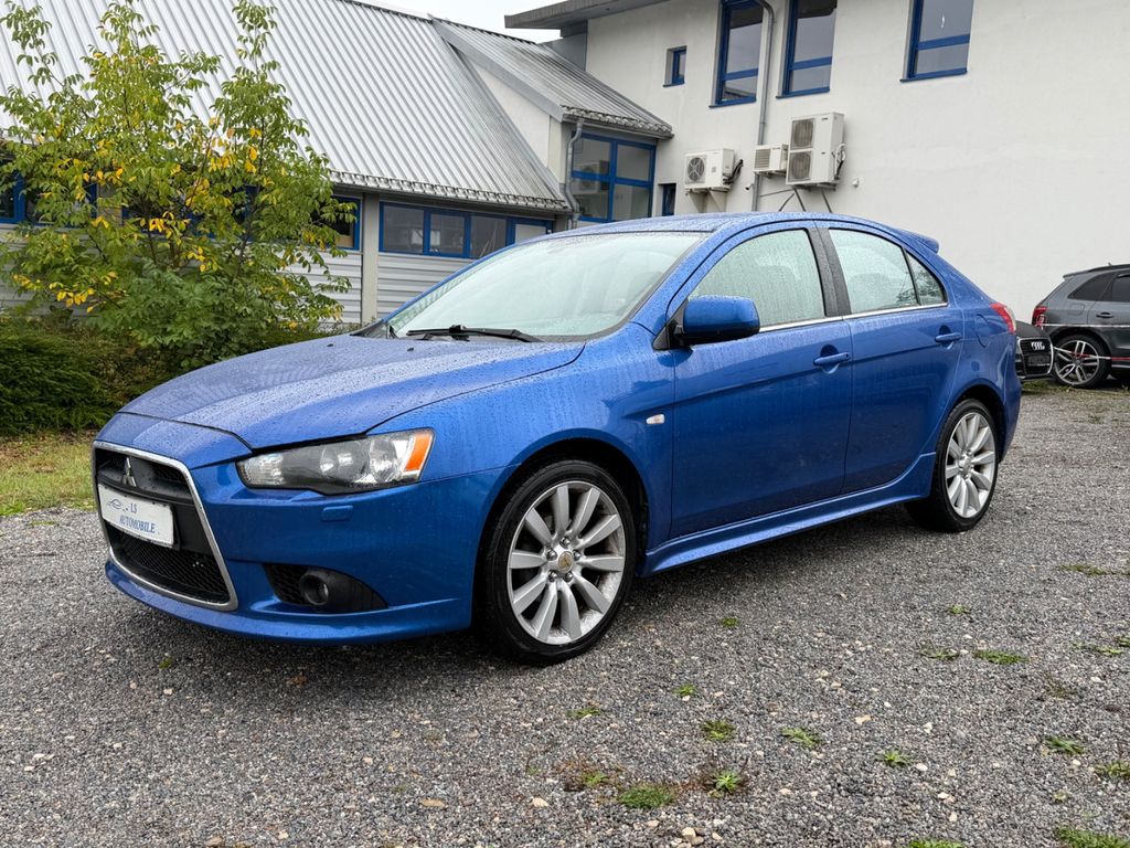Mitsubishi Lancer