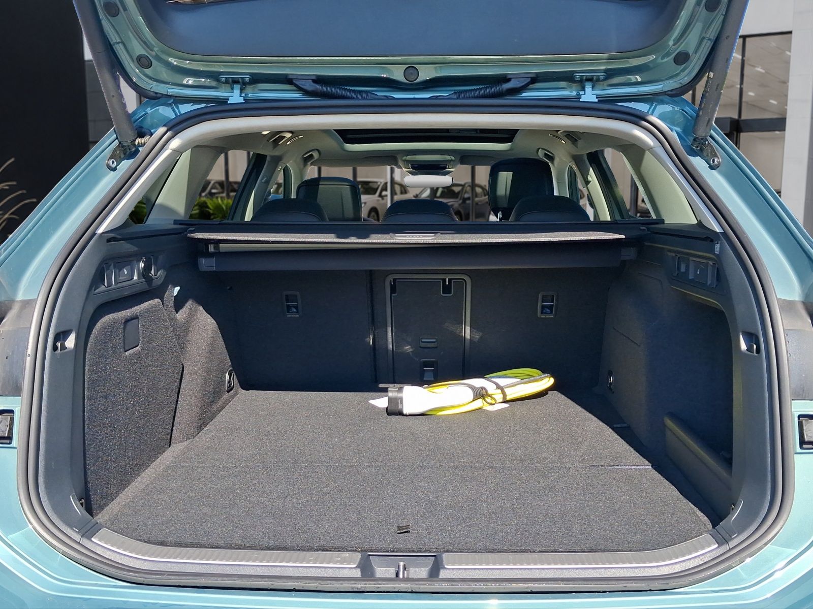 Volkswagen Passat - Bild 24