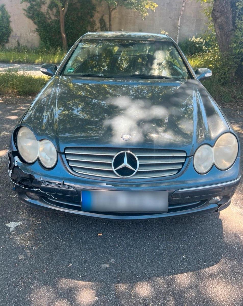Mercedes-Benz CLK 240