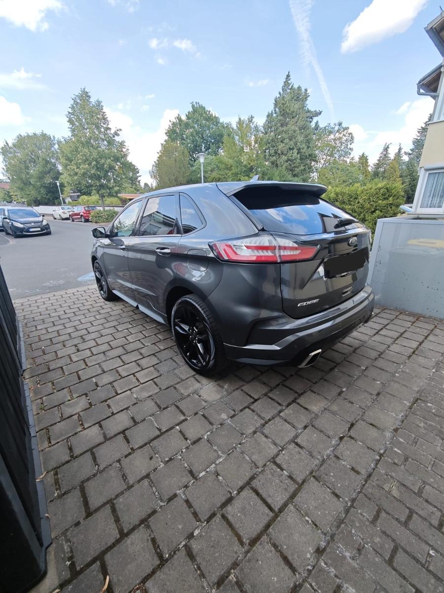 Ford Edge 2,0 l EcoBlue Bi-Turbo 4x4 ST-LINE Auto...