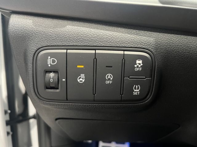 Fahrzeugabbildung Hyundai BAYON Trend 48V DCT 100 PS 1.0 17 Zoll Alu+Dachl
