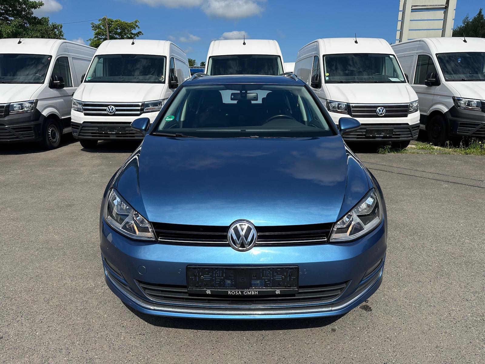 Volkswagen Golf Variant 7 1.6TDI ALLSTAR AHK Zahnriemen NEU