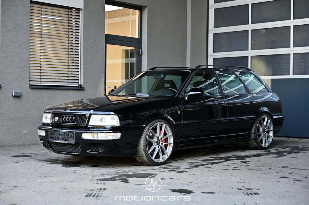 Audi RS2