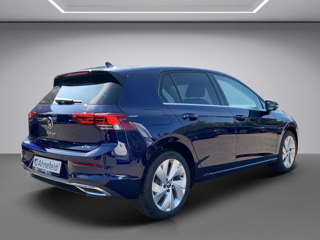 Golf VIII 1.5 eTSI Style PDC SHZ NAVI LED ACC