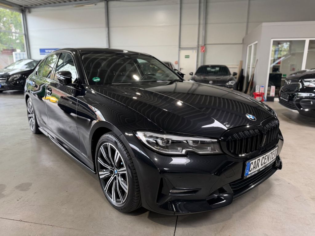 Image of BMW 320