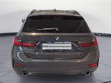 BMW 320d xDrive Touring Sport Line Panoramadach AHK  - BMW 320: Xdrive 320d