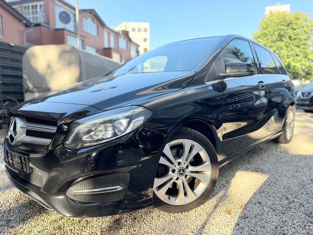 Image of Mercedes-Benz B 200