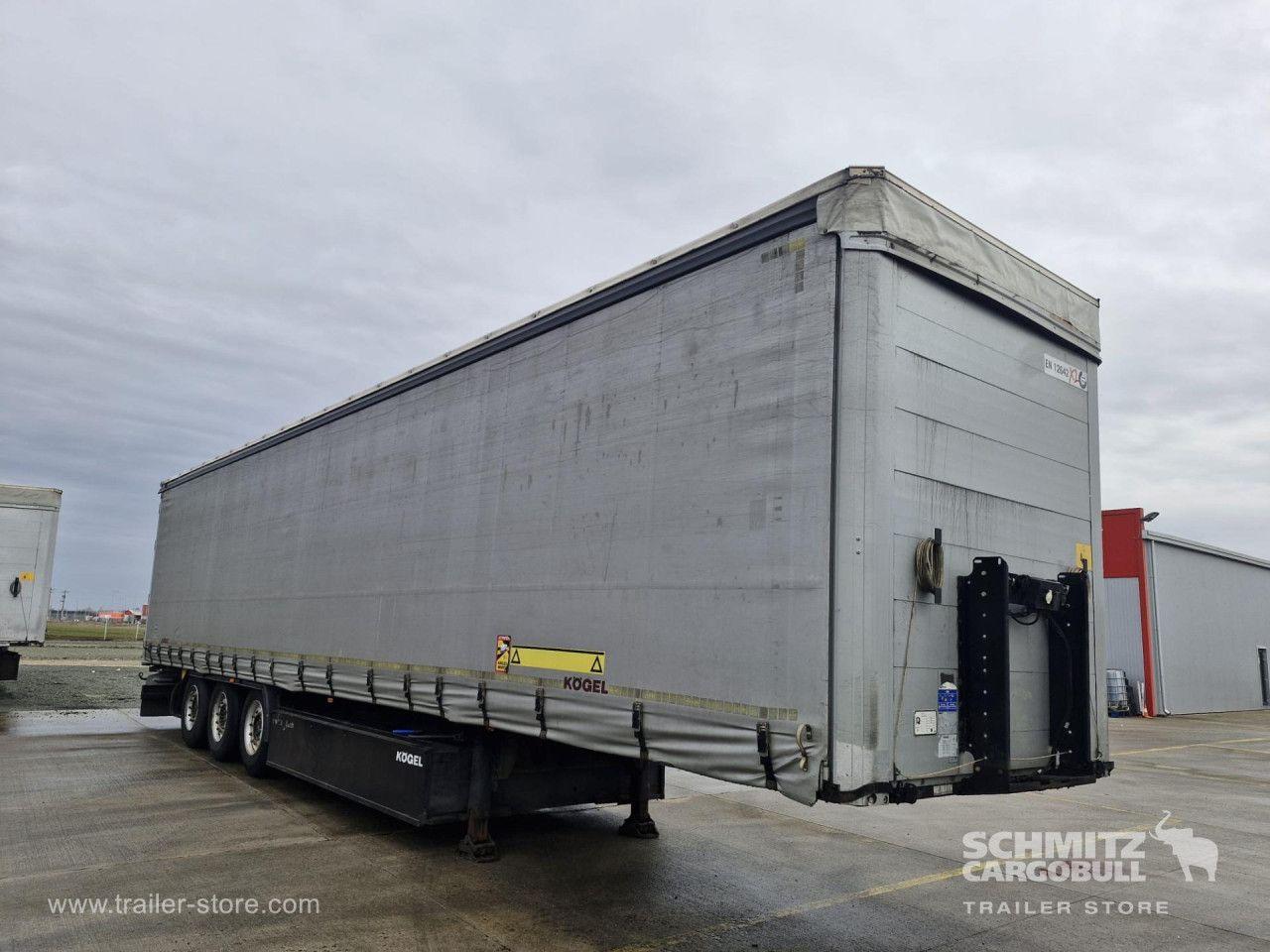 Kögel Curtainsider Standard