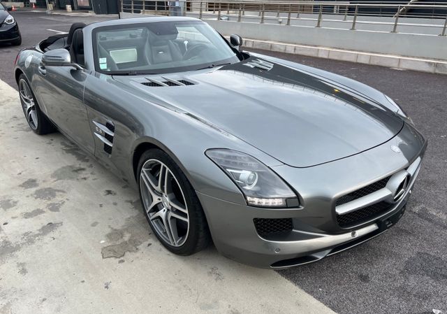 Mercedes-Benz SLS AMG 6.2 V8 Roadster