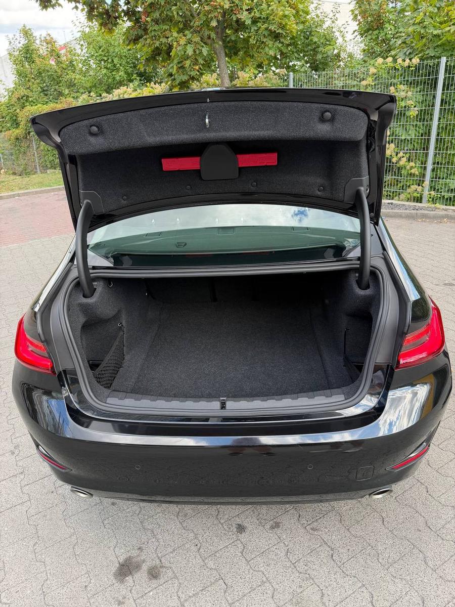 BMW 318 i Sport Line Garantie bis 05/2028, TÜV NEUE, миниатюра 15