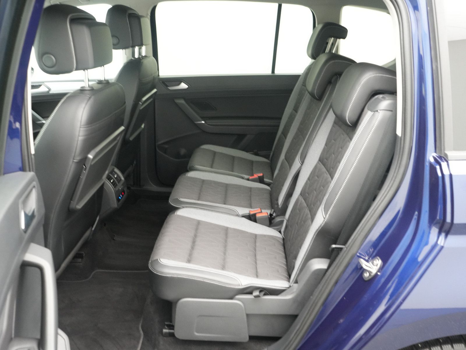 Volkswagen Touran - Bild 16