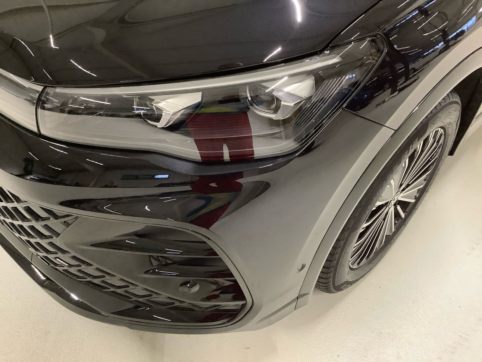 Tiguan R-Line 1,5 eTSI 110 kW Matrix, Standheiz