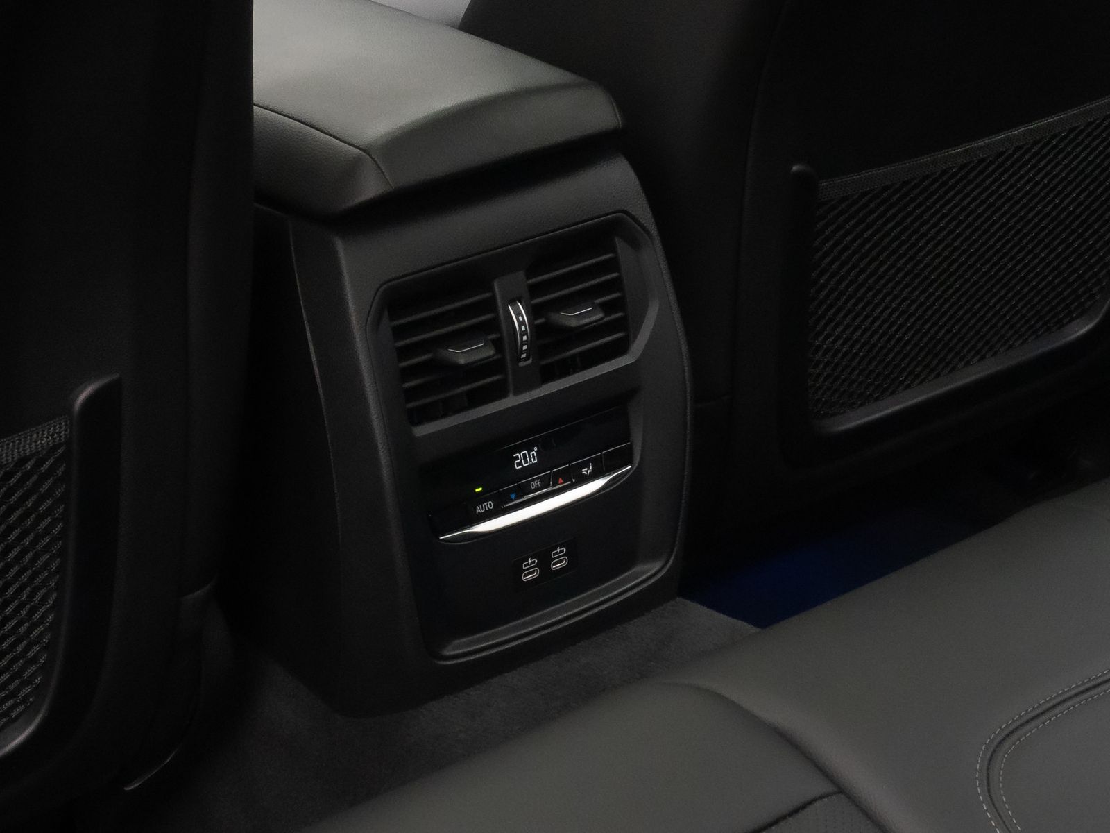 Fahrzeugabbildung BMW 320d xD Luxury Line GSD Kamera HiFi Alarm Sport