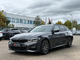 BMW 330 i M Sport Touring Shadow Line Ambiente - BMW 330: Sport 330i