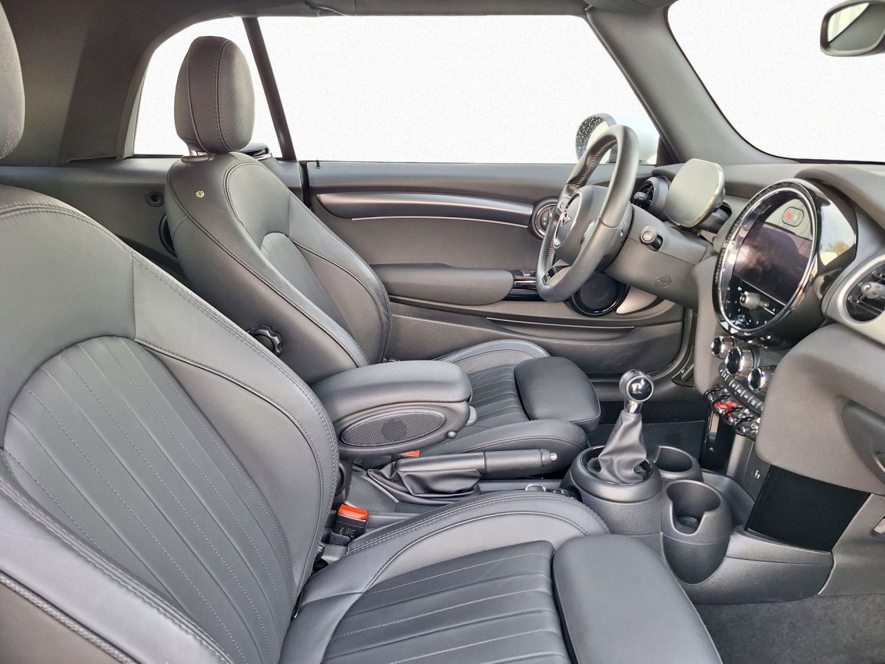 MINI Cooper Cabrio - Bild 12