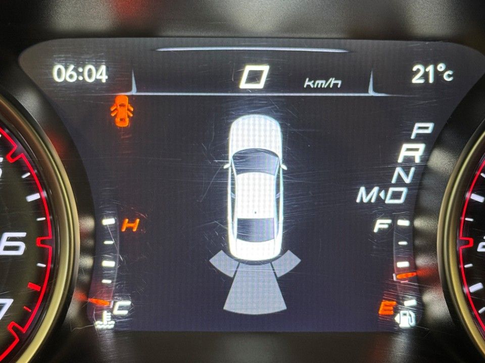 Fahrzeugabbildung Dodge Charger 3.6 Pentastar mit LPG Leder Kamera