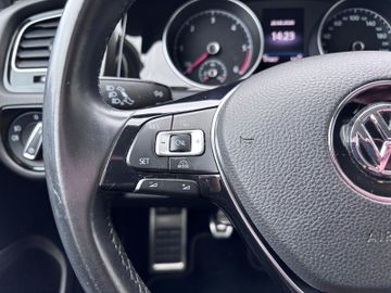 Volkswagen Golf - 12