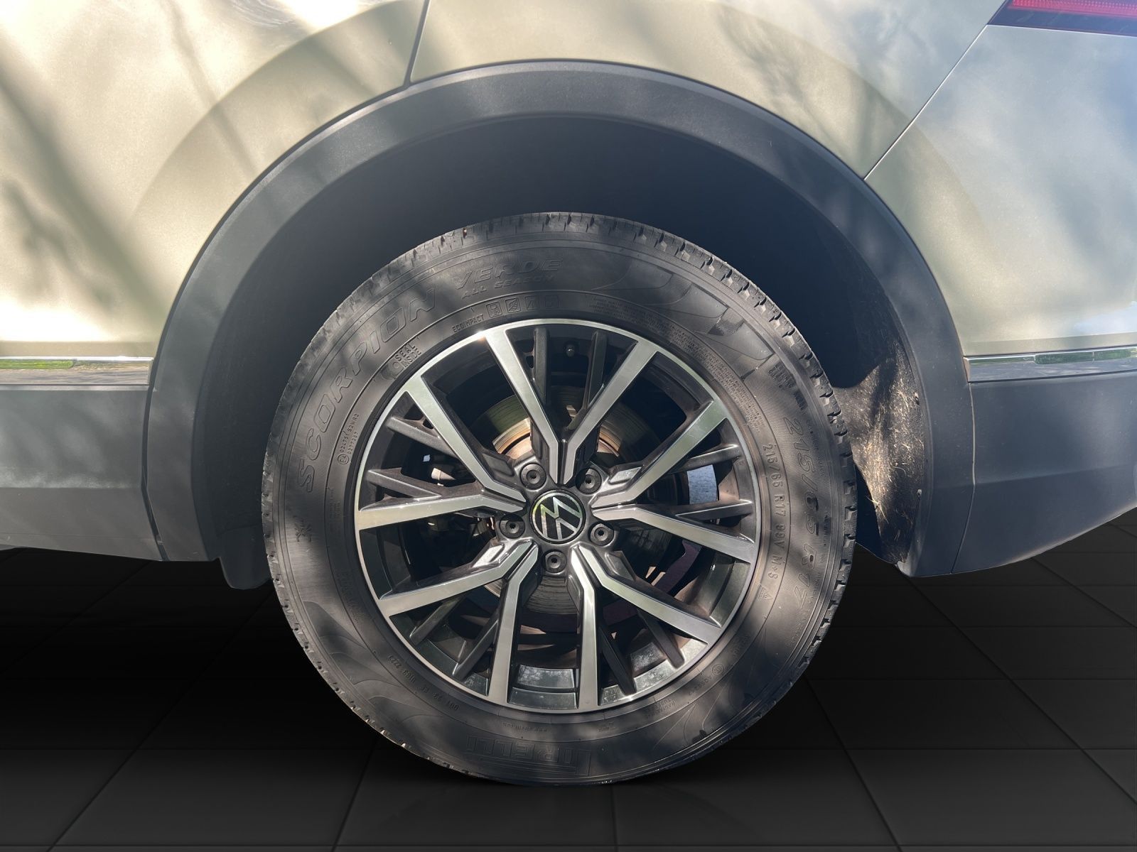 Tiguan Life 1.5 TSI AHK*Navi*ACC*Kamera