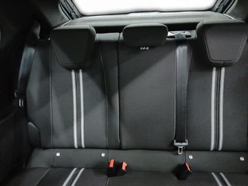 Fotografie des Opel Corsa F GS Kamera LED Sitz-/Lenkradheizung PDC