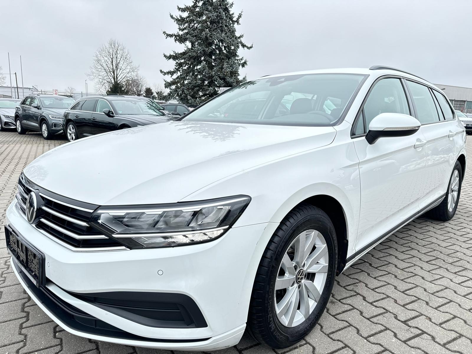 Volkswagen Passat Var 2.0TD Conceptline Navi PDC Kamera Alu