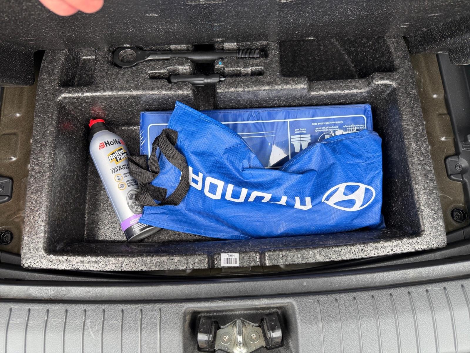 Hyundai Kona 1.6T-GDI DCT Trend 2WD, миниатюра 15