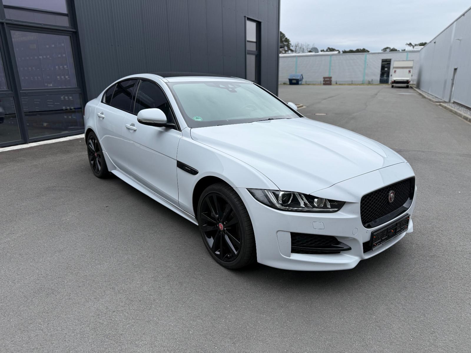 Jaguar XE R-Sport AWD
